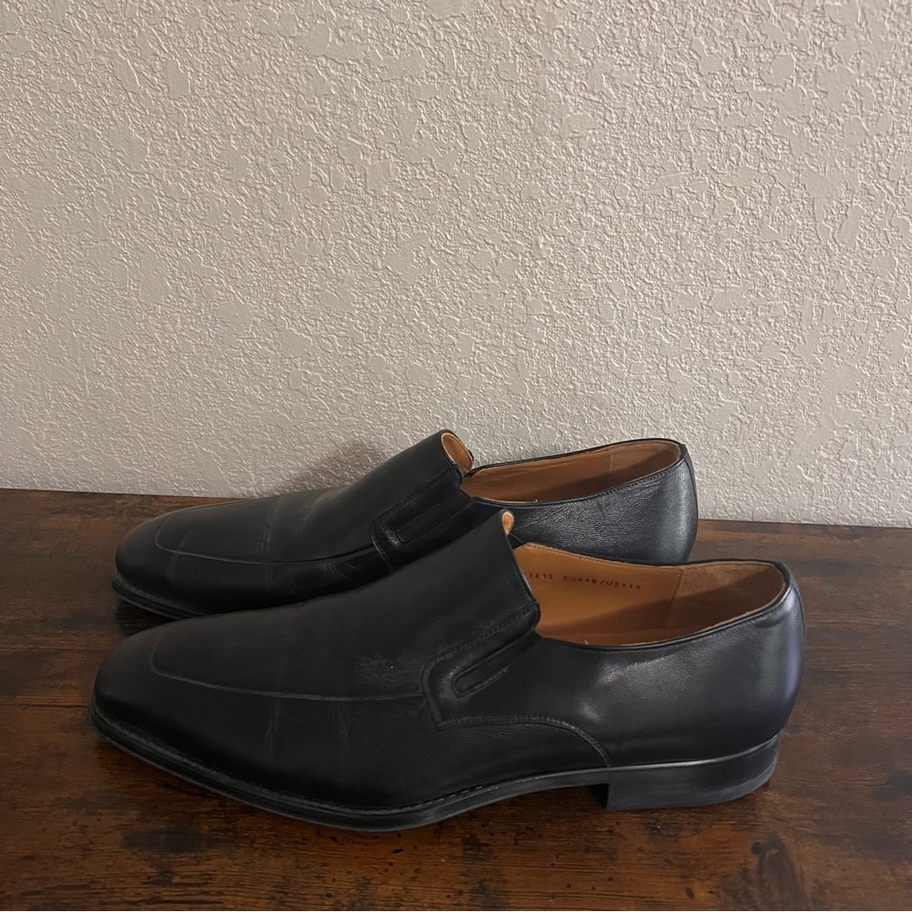 MAGNANNI FABRICIO Black Leather Slip On Dress Shoes